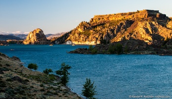 Devils Punchbowl and Castle Rock, Shore View