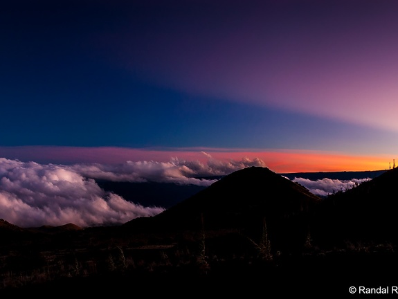 Sunset from Mauna Kea, Clouds Below