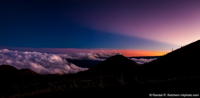 Sunset from Mauna Kea, Clouds Below