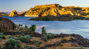 Devils Punchbowl, Castle Rock, Banks Lake, Cool Water