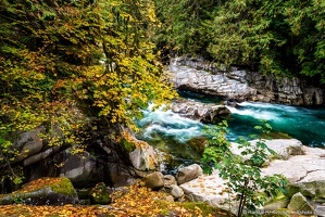 Fall Color Along Eagle Falls