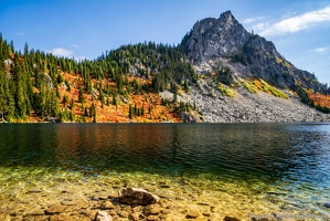 Lake Valhalla, Lichtenberg Mountain, Fall Color, Water Shelf